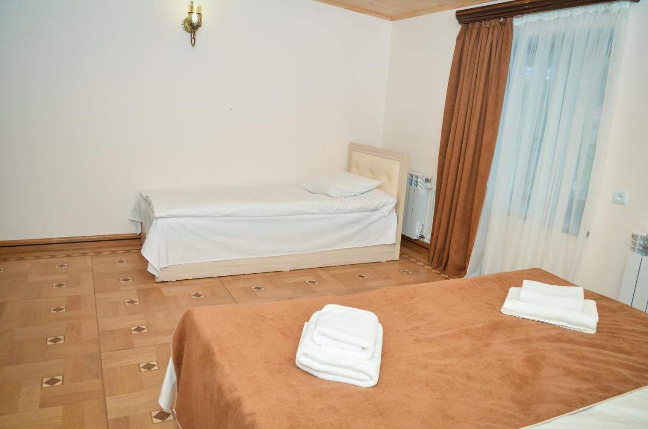 Rubin Hotel Goris Exterior photo