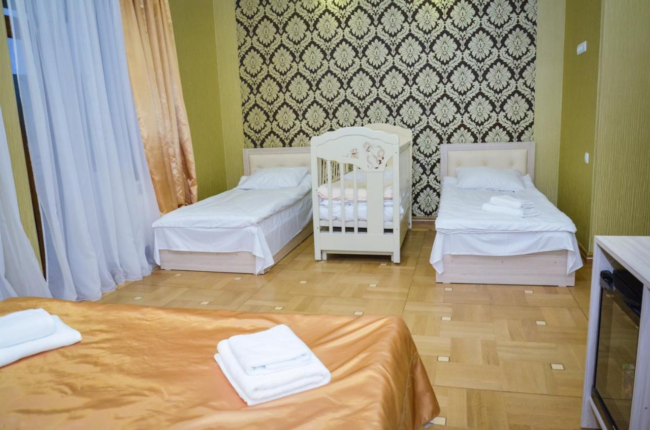 Rubin Hotel Goris Exterior photo